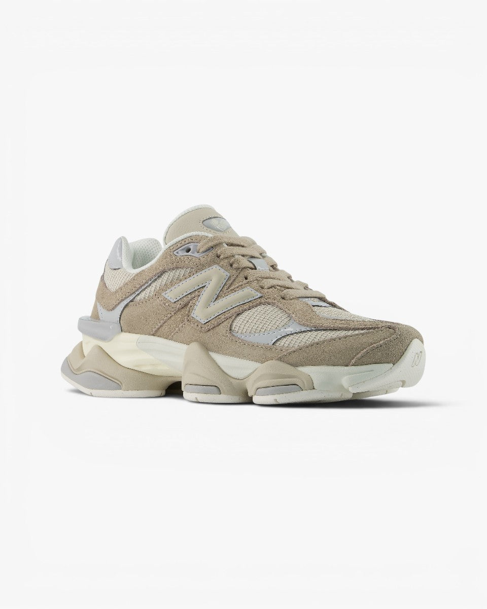 New Balance 9060 Beige Silver